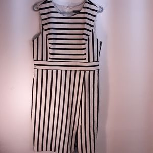 Women's sleeveless dress Ann Taylor 12 Petite